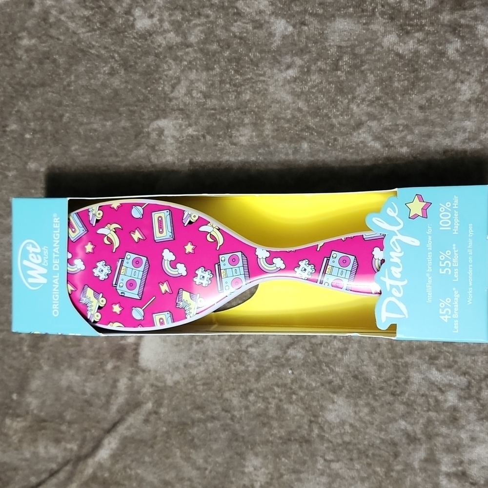Wet brush